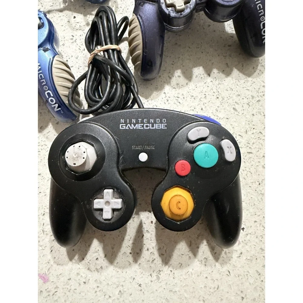 nintendo gamecube controllers Lot‎ Of 3